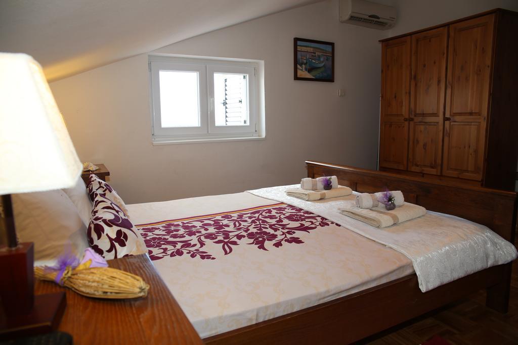 Pansion Adria Hotel Sveti Filip i Jakov Quarto foto